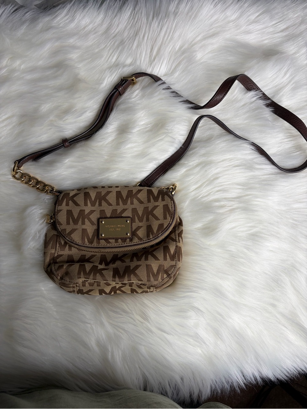 Authentic Micheal Kors Brown Printed Mini Crossbody